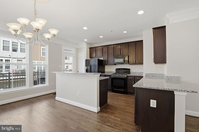 11910 WEYBRIDGE LN, Germantown, MD 20876