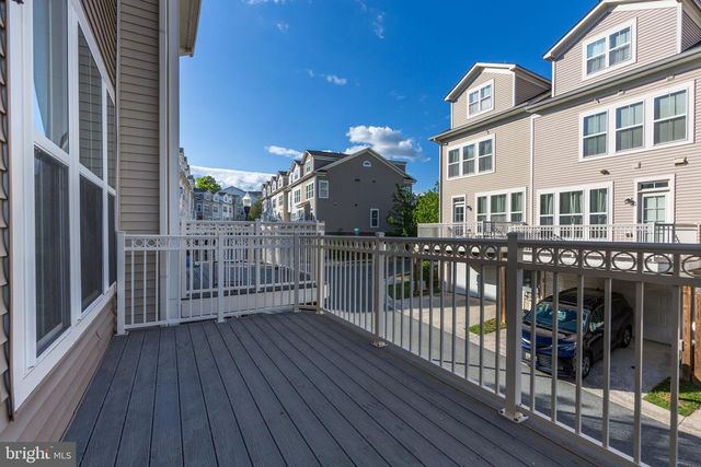 11910 WEYBRIDGE LN, Germantown, MD 20876