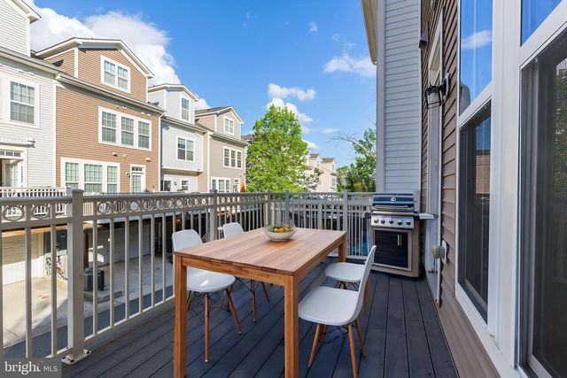 11910 WEYBRIDGE LN, Germantown, MD 20876