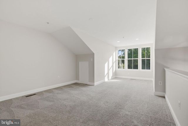 11910 WEYBRIDGE LN, Germantown, MD 20876