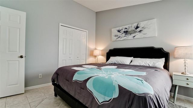 4584 RUNABOUT WAY, Bradenton, FL 34203