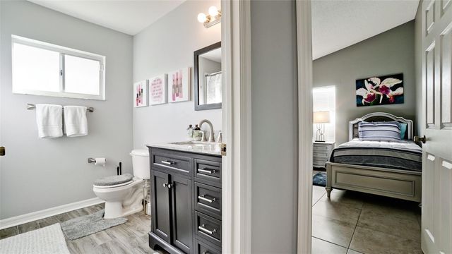 4584 RUNABOUT WAY, Bradenton, FL 34203