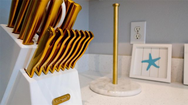 4584 RUNABOUT WAY, Bradenton, FL 34203