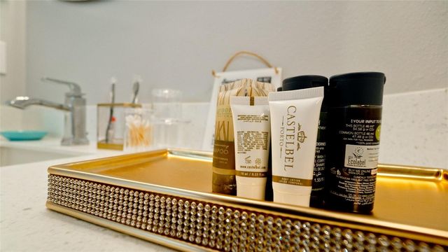 4584 RUNABOUT WAY, Bradenton, FL 34203