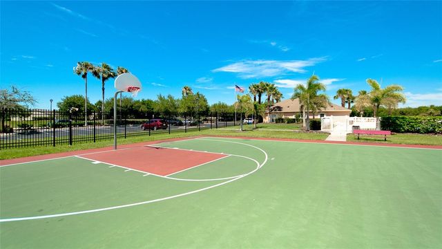 4584 RUNABOUT WAY, Bradenton, FL 34203