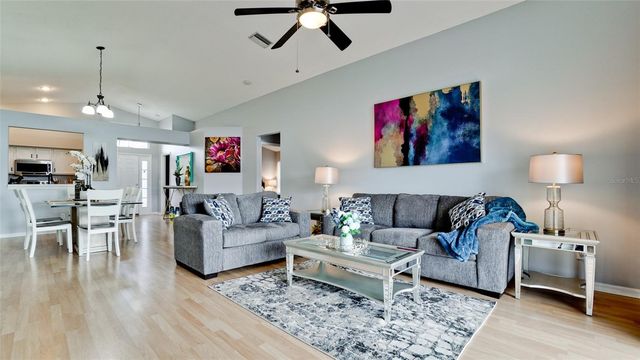 4584 RUNABOUT WAY, Bradenton, FL 34203