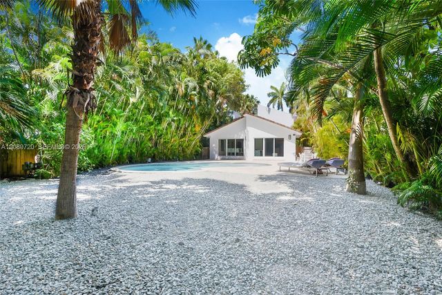 147 Golden Beach Drive, Golden Beach, FL 33160