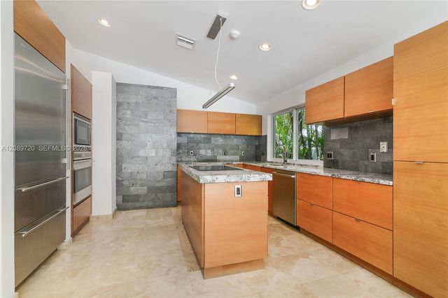 147 Golden Beach Drive, Golden Beach, FL 33160