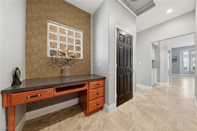 9100 Garden View Drive, Las Vegas, NV 89134