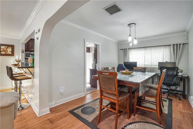 568 South Street, Glendale, CA 91202