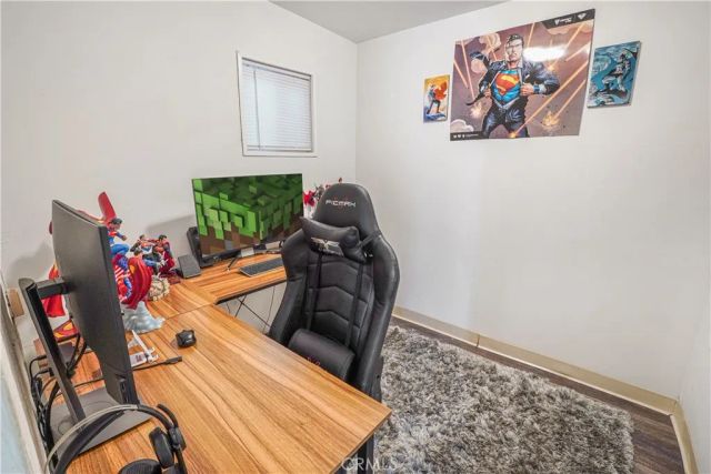 568 South Street, Glendale, CA 91202