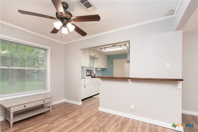 902 N 8th Street, Temple, TX 76501