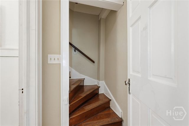 1014 Wilmington Island Road, Savannah, GA 31410