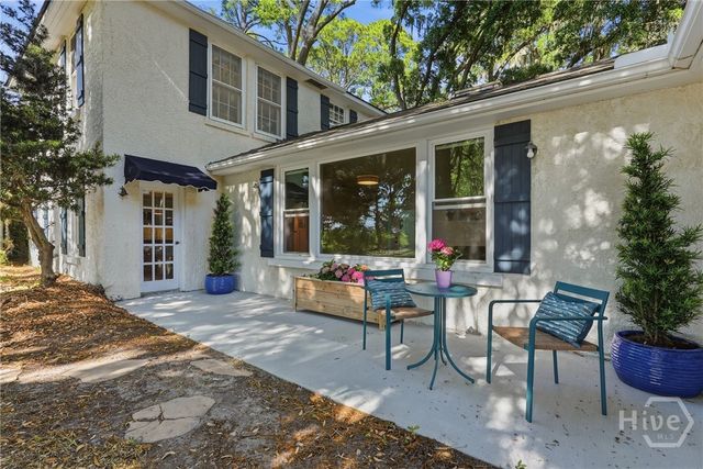 1014 Wilmington Island Road, Savannah, GA 31410