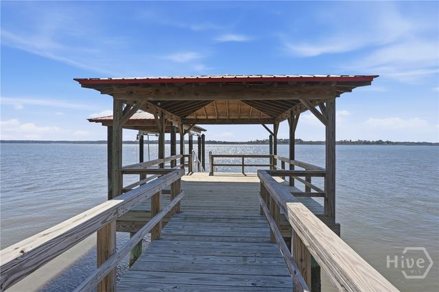 1014 Wilmington Island Road, Savannah, GA 31410