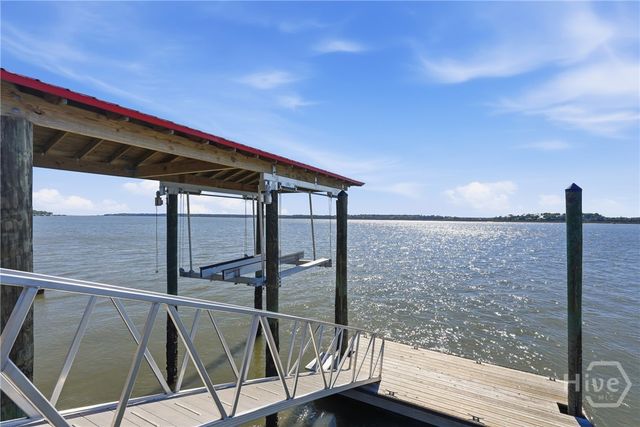 1014 Wilmington Island Road, Savannah, GA 31410