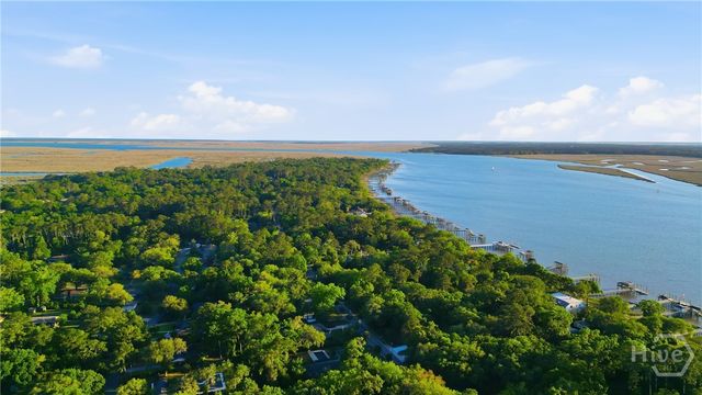 1014 Wilmington Island Road, Savannah, GA 31410