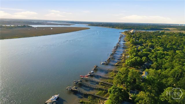 1014 Wilmington Island Road, Savannah, GA 31410