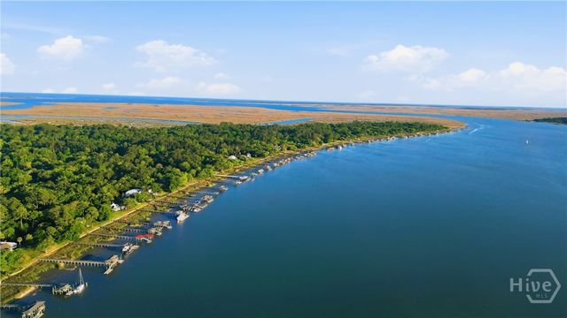 1014 Wilmington Island Road, Savannah, GA 31410