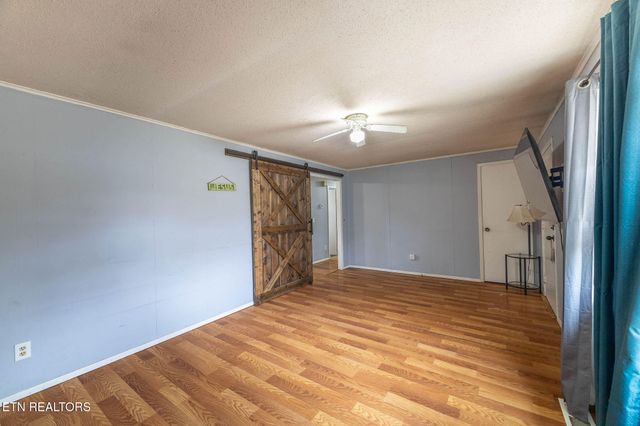 124 Co Rd 352, Sweetwater, TN 37874