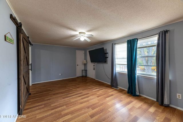 124 Co Rd 352, Sweetwater, TN 37874