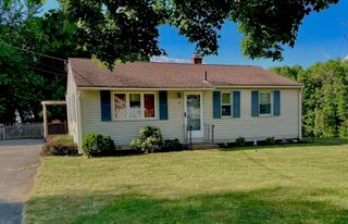 42 Mountainview Street, Agawam, MA 01001