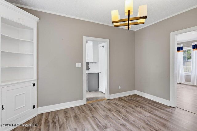 621 Eagle Avenue, Jackson, MS 39206
