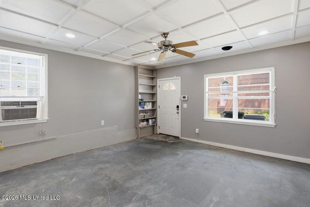 621 Eagle Avenue, Jackson, MS 39206