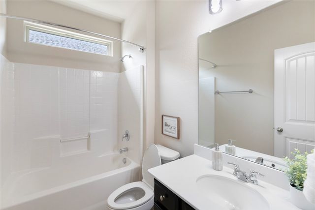 4733 Meadow Green Trail, Fort Worth, TX 76244