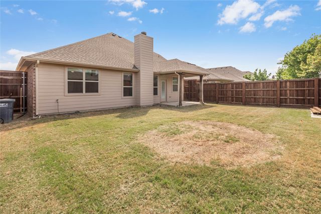 4733 Meadow Green Trail, Fort Worth, TX 76244