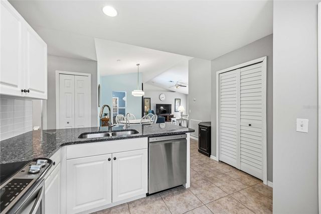 1738 LANSDALE AVENUE, North Port, FL 34286