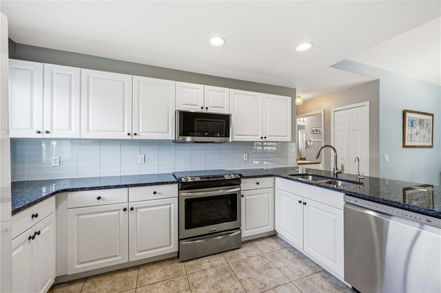 1738 LANSDALE AVENUE, North Port, FL 34286