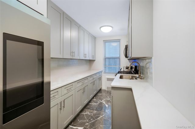 2211 Bragg Street 2F, Brooklyn, NY 11229