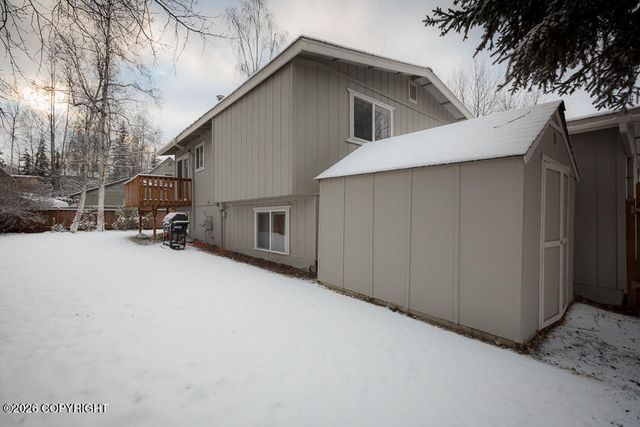 11301 Bridger Circle, Eagle River, AK 99577