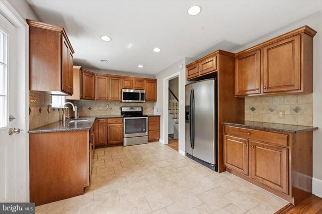 351 MOORE RD, Downingtown, PA 19335