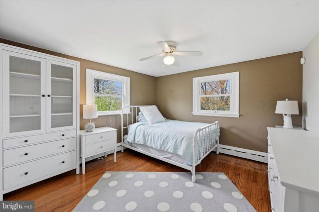 351 MOORE RD, Downingtown, PA 19335