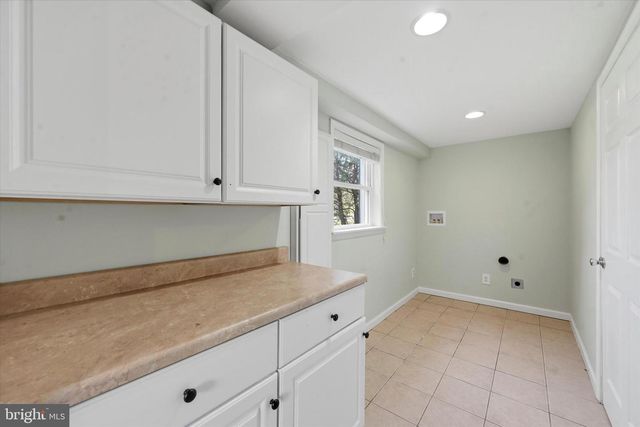 351 MOORE RD, Downingtown, PA 19335