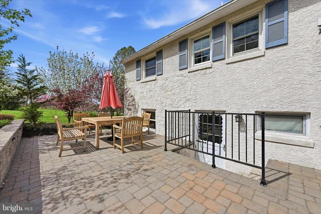 351 MOORE RD, Downingtown, PA 19335