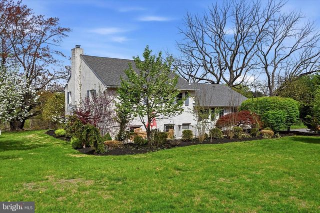 351 MOORE RD, Downingtown, PA 19335