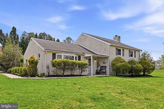 351 MOORE RD, Downingtown, PA 19335