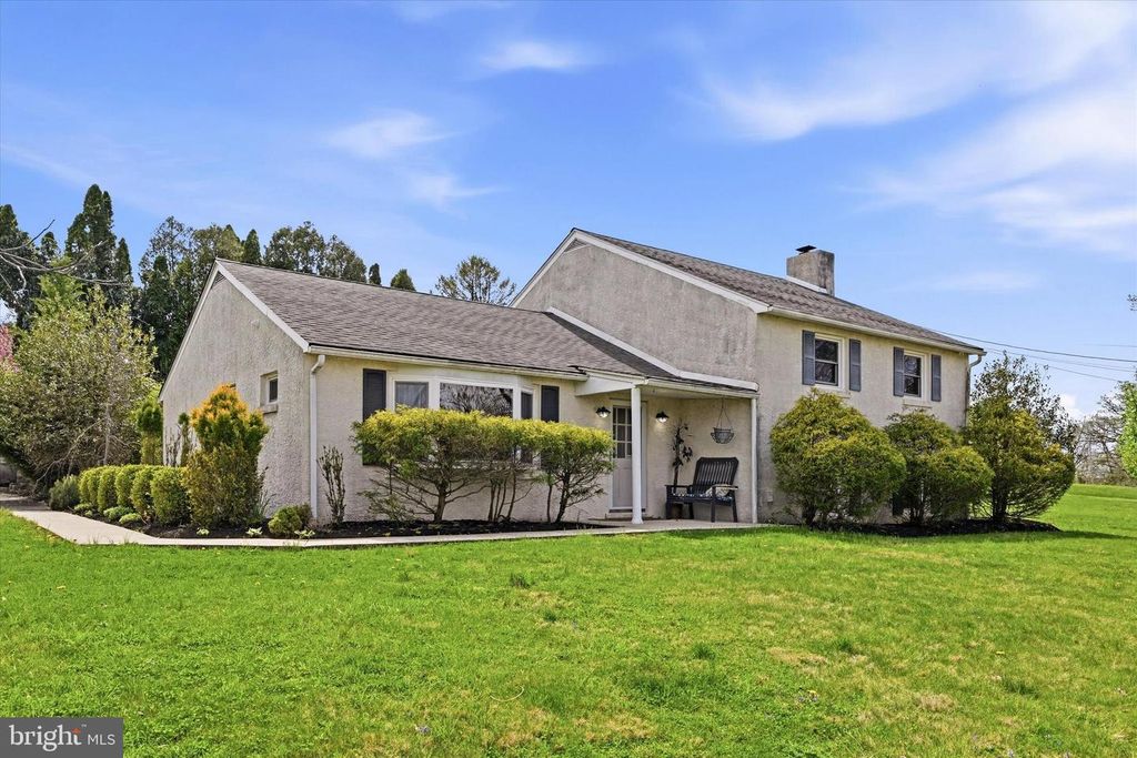 351 MOORE RD, Downingtown, PA 19335