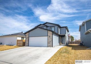 1640 SW 28th Street, Lincoln, NE 68522
