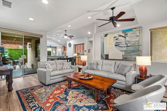 226 Canyon Circle, Palm Springs, CA 92264