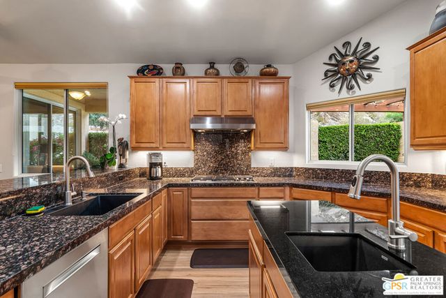 226 Canyon Circle, Palm Springs, CA 92264