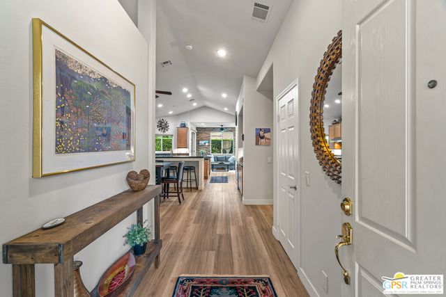 226 Canyon Circle, Palm Springs, CA 92264