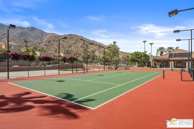 226 Canyon Circle, Palm Springs, CA 92264
