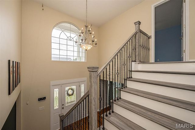 2805 Pomme Meadows Drive, Arnold, MO 63010