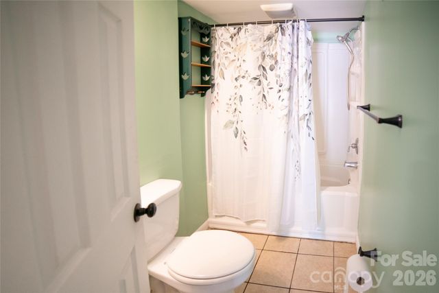 3555 Majestic View Place, Lenoir, NC 28645