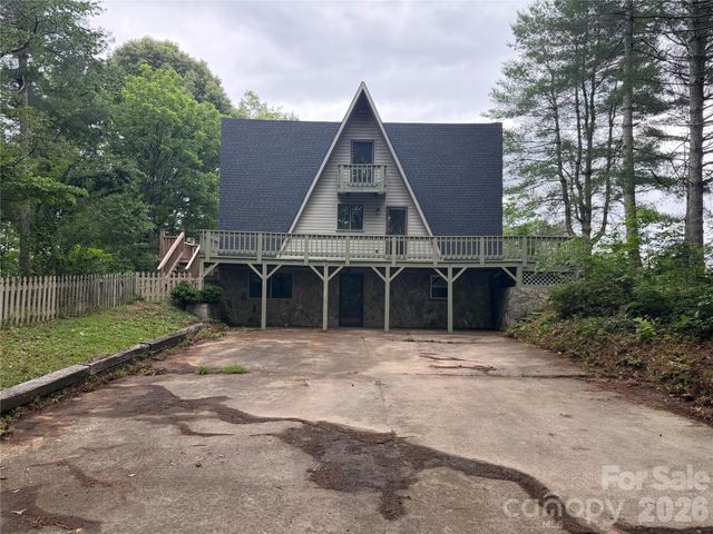 3555 Majestic View Place, Lenoir, NC 28645