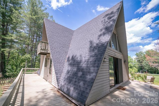 3555 Majestic View Place, Lenoir, NC 28645